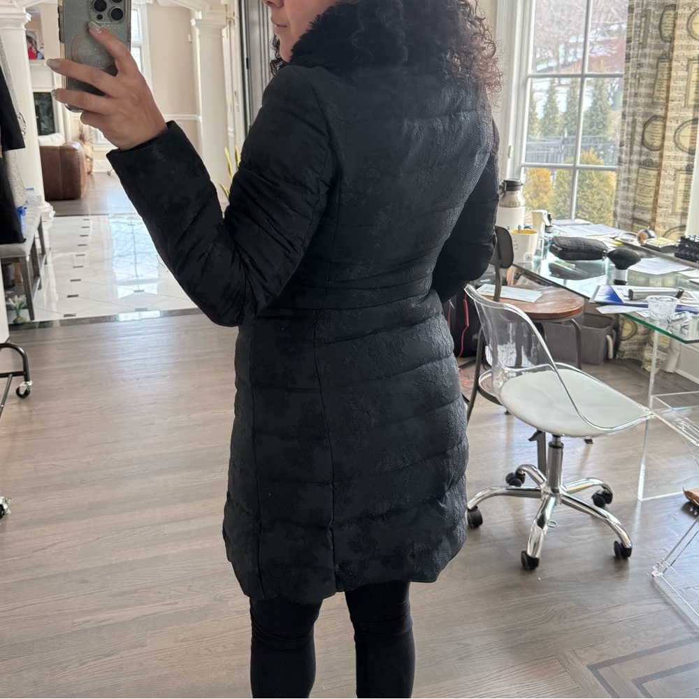 VERA WANG black lace coat - Picture 5 of 8